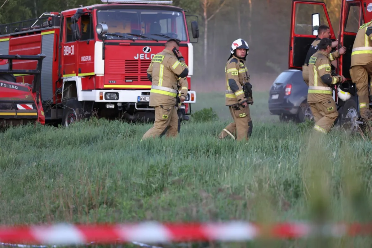 Strażacy z Krakowa gaszą pożar na Mazowszu. "Główne działania skupiały się na prawym skrzydle pożaru"