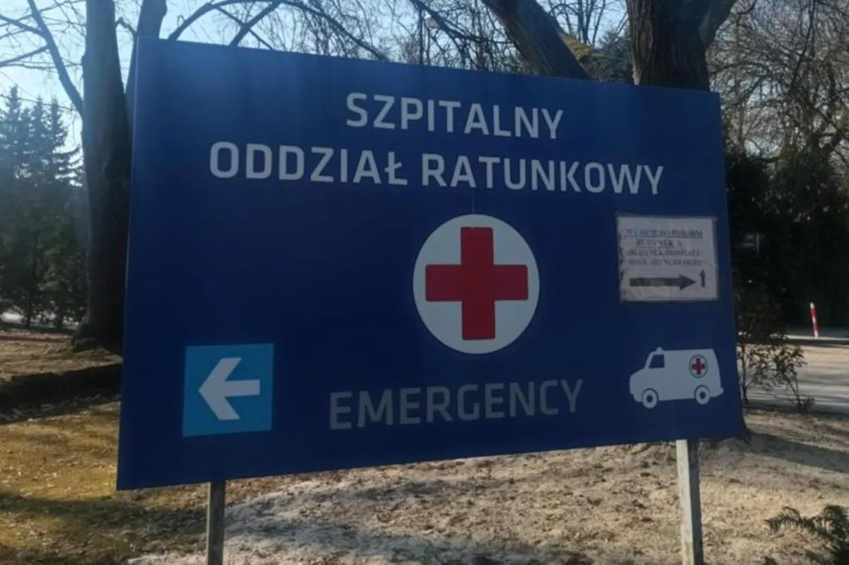 Mecenas o pobiciu w szpitalu: Agresywny pacjent nie traci prawa do godności