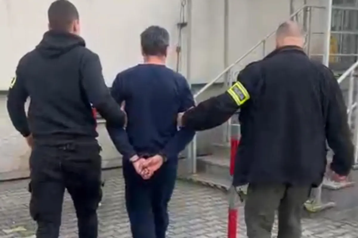 Potrącił kobietę na pasach i uciekł. Policja zatrzymała 32-latka