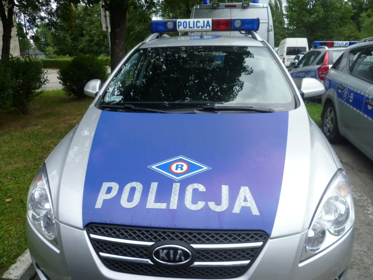 Olkusz: jest areszt dla 24-latka, który rzucił się z nożem na dwóch braci