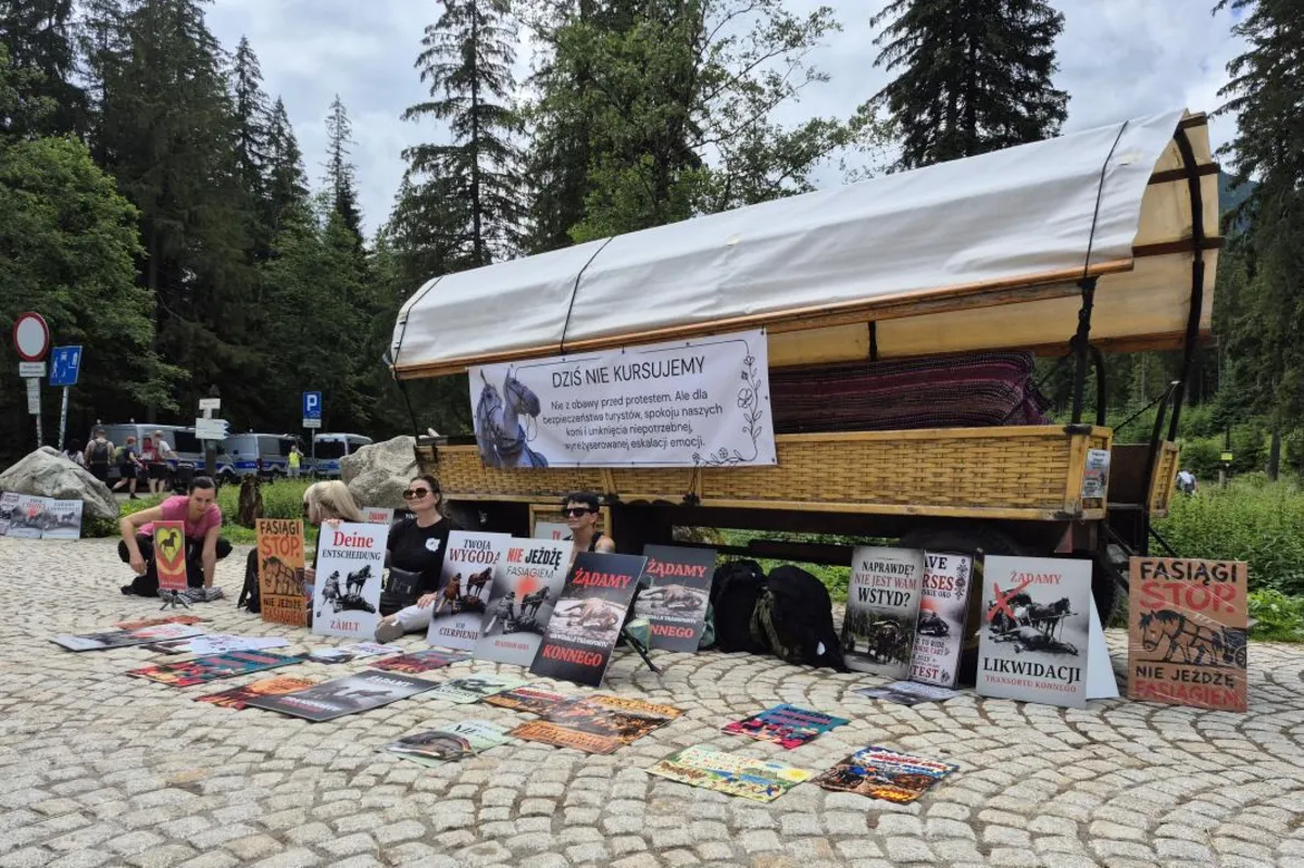 Wozy konne nie kursowały do Morskiego Oka. To reakcja na protest aktywistów
