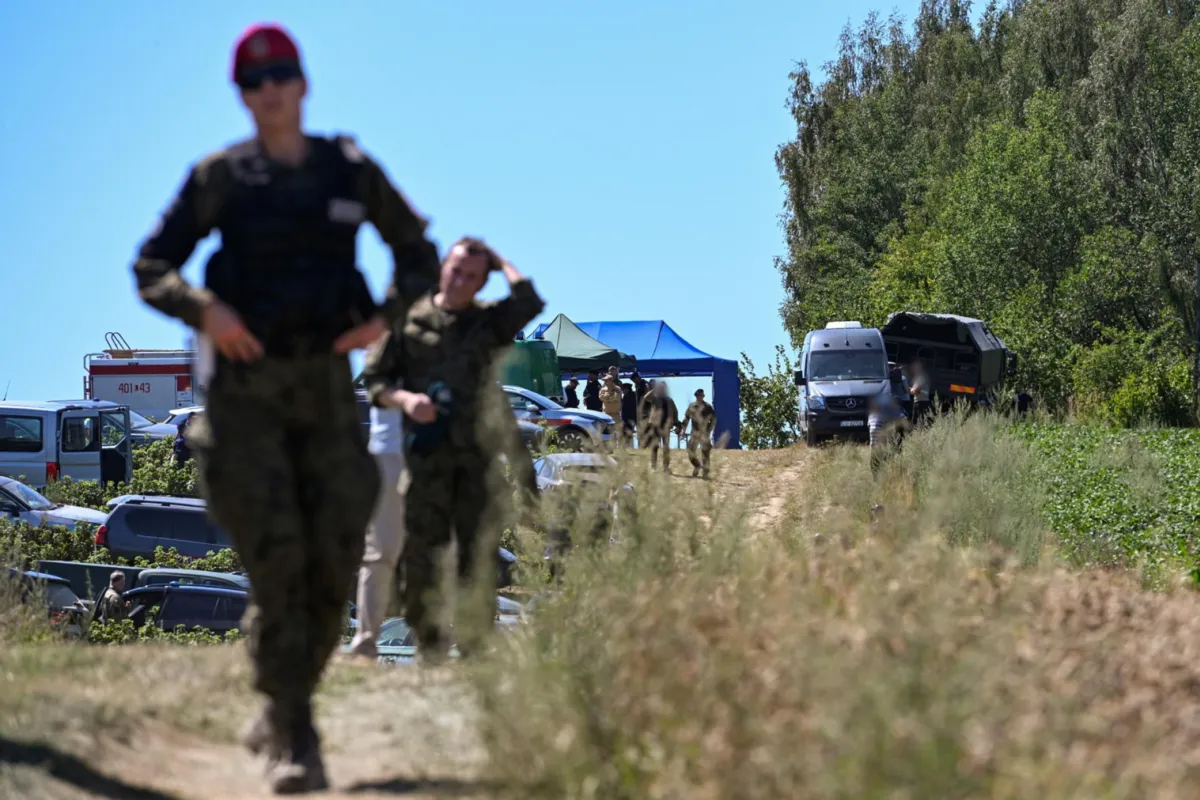 Rosyjska rakieta nad Polską. Prof. Kozerawski: procedury powinny być przedwojenne, nie pokojowe
