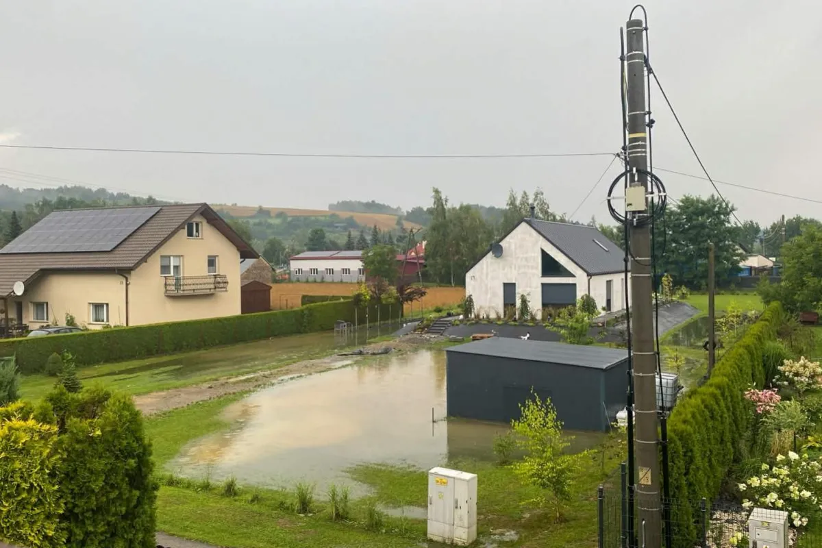 Podtopienia w Ciężkowicach, ulewny piątek w Tarnowie