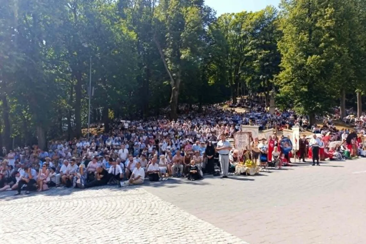 Tysiące wiernych w Kalwarii Zebrzydowskiej. Kulminacja wielkiego odpustu