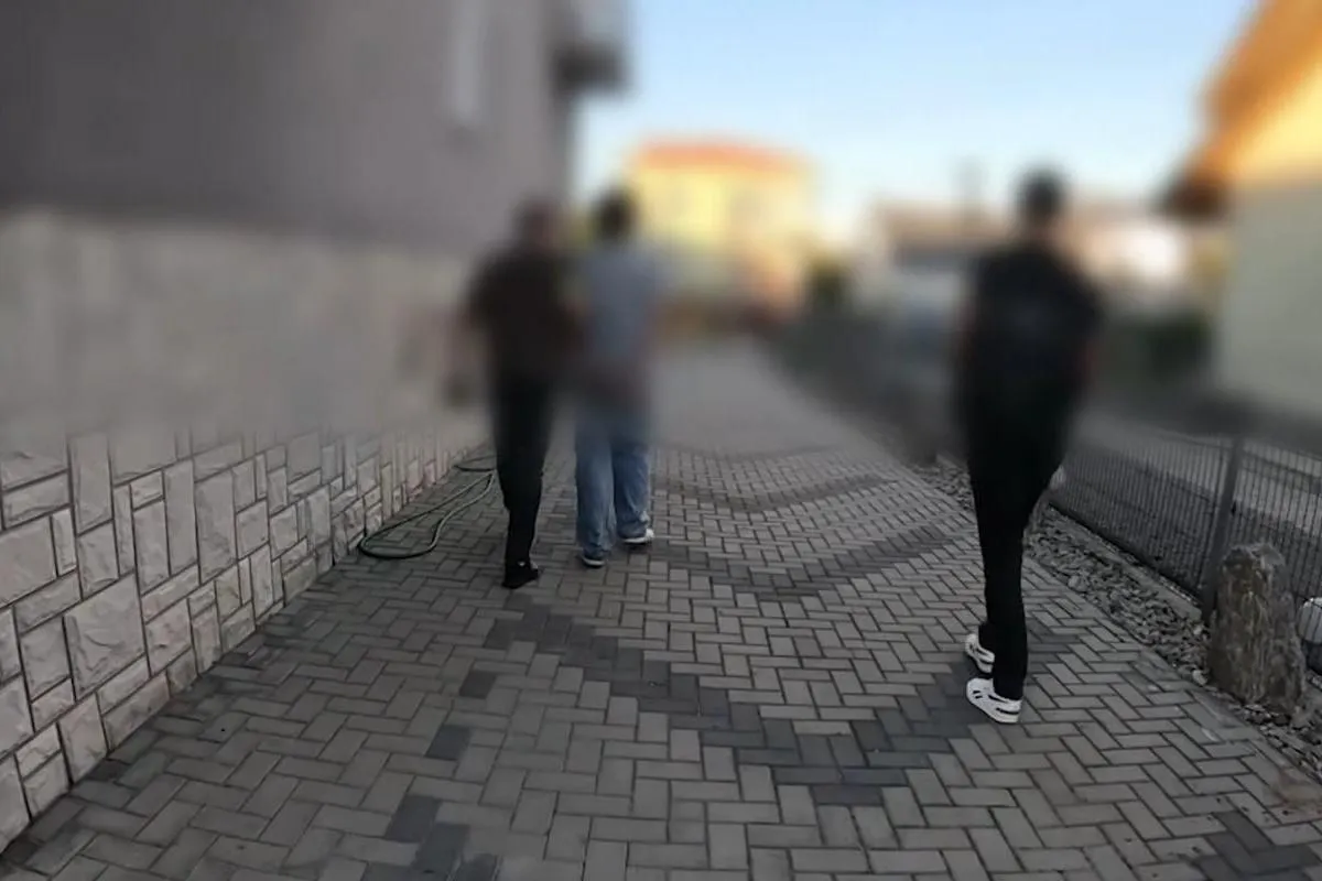 Cyberpolicjanci zatrzymali 23-latka, który planował zamach terrorystyczny na czołowych polskich polityków