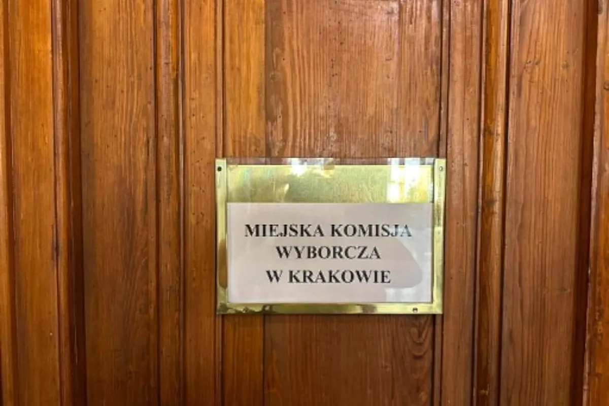  Zakończyło się zgłaszanie kandydatów na prezydenta Krakowa. Komisja weryfikuje podpisy