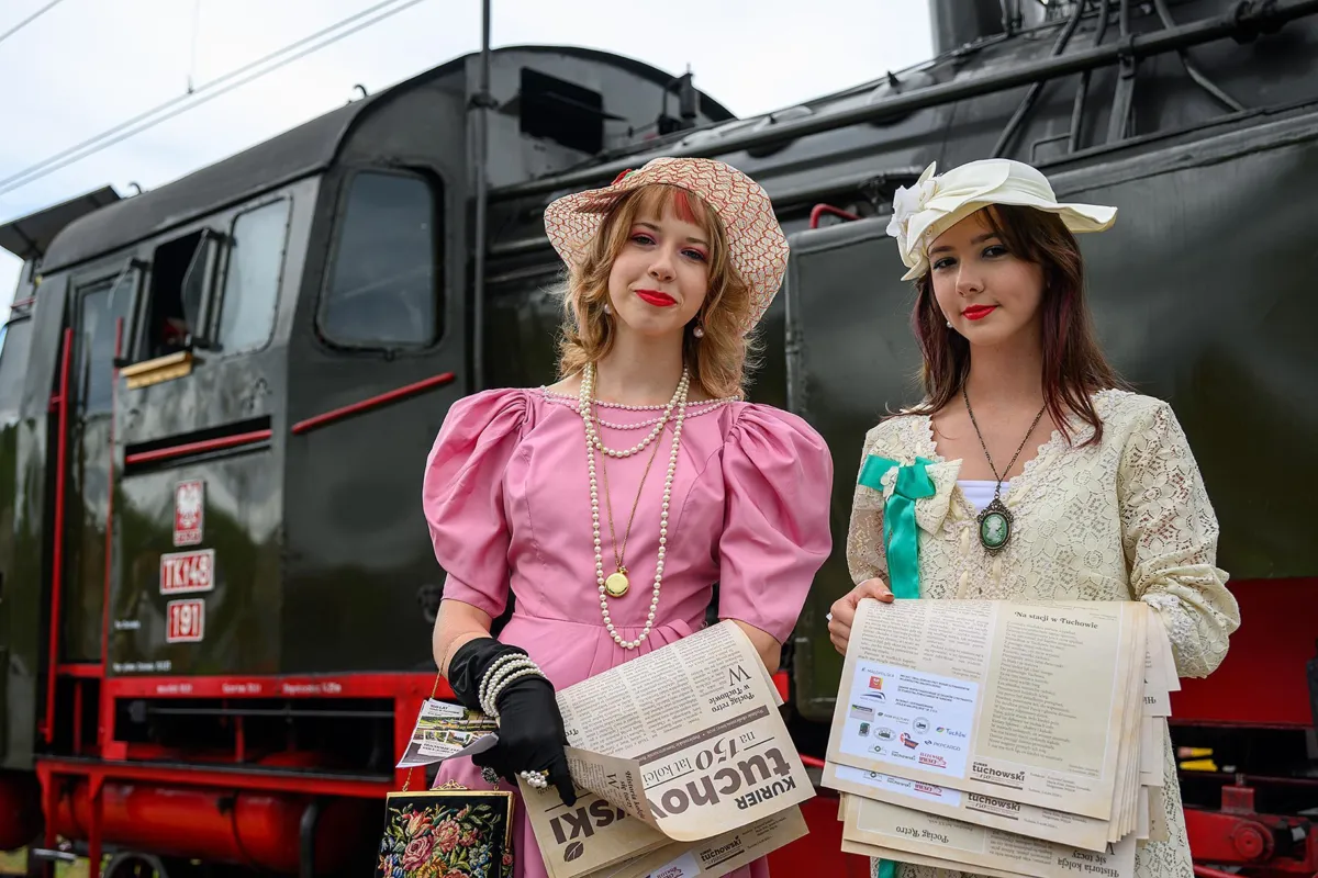 Pociągiem retro z Tarnowa. Zabytkowy skład znów wyjechał na małopolskie tory