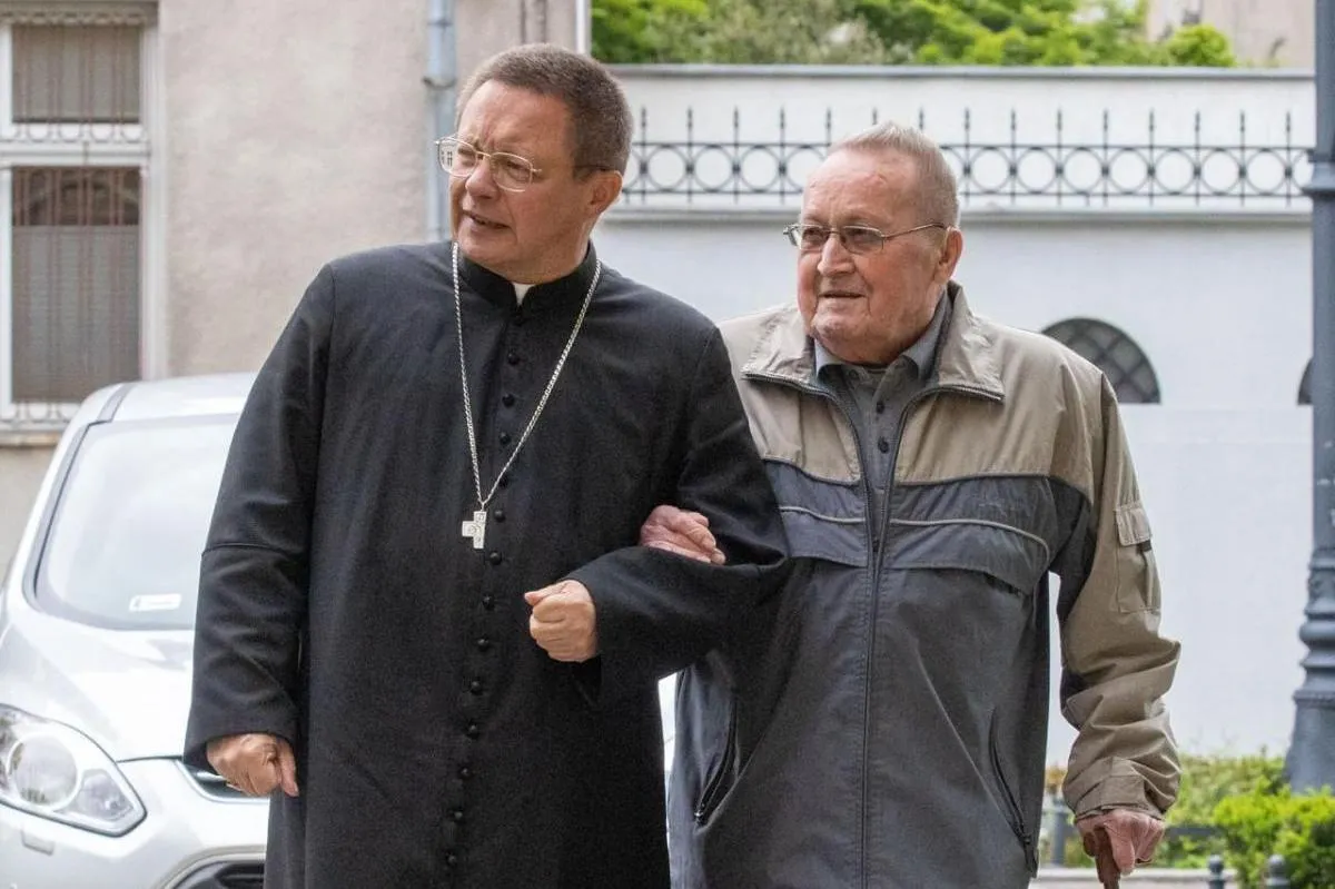 Kard. Grzegorz Ryś wspomina ojca. „Był surowy, ale nigdy nie wątpiłem, że mnie kocha”