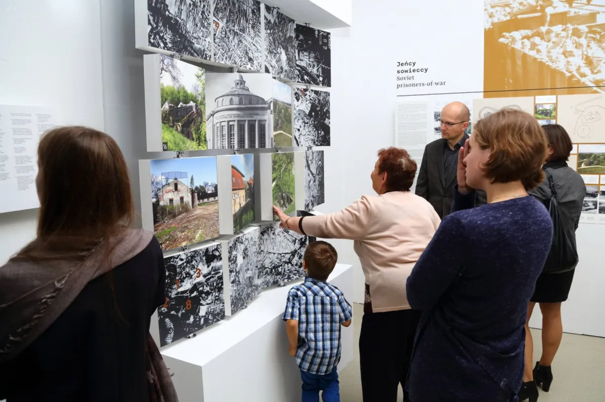 Wystawa MHK „Jeńcy wojenni w okupowanym Krakowie 1939-1945”  w ścisłym finale konkursu Wydarzenie Historyczne Roku 2016 w kategorii „Wystawa”