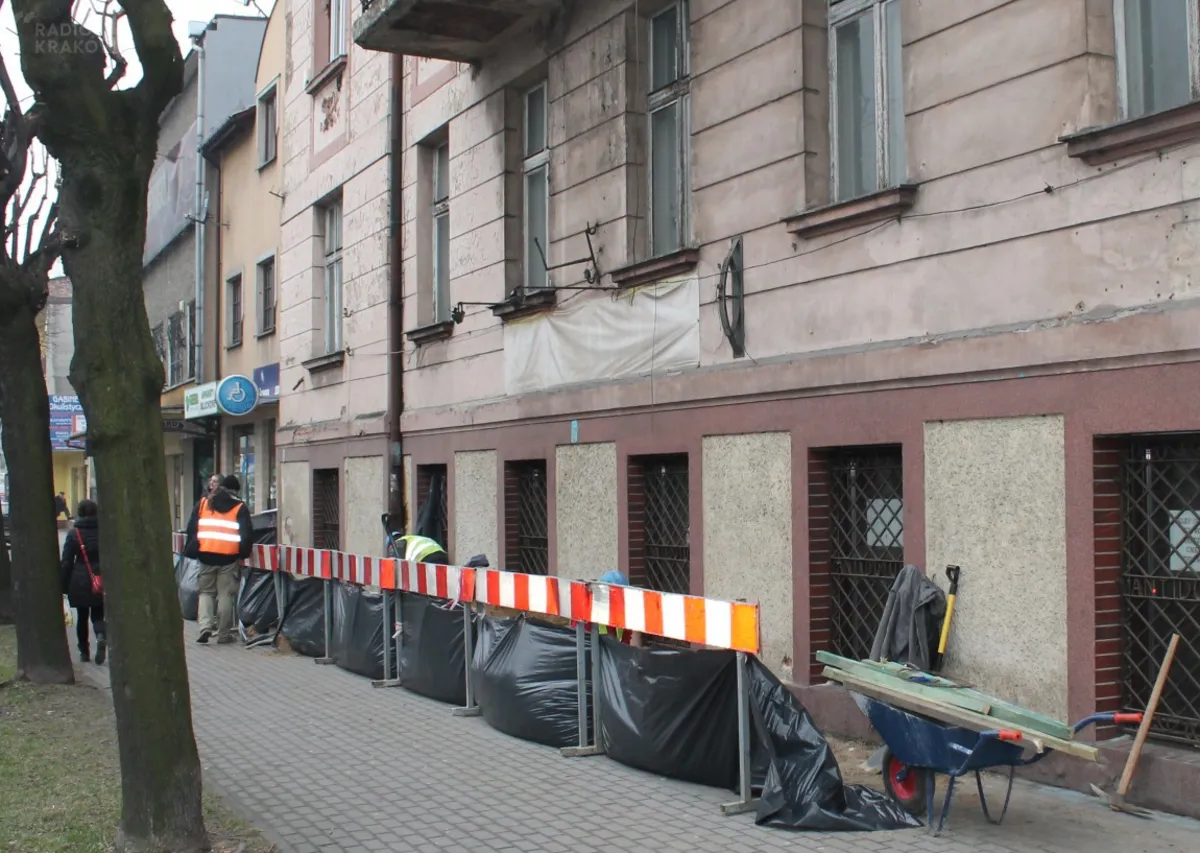 Makabryczne odkrycie w Oświęcimiu. Podczas remontu ulicy pod ziemią znaleziono ludzkie szczątki