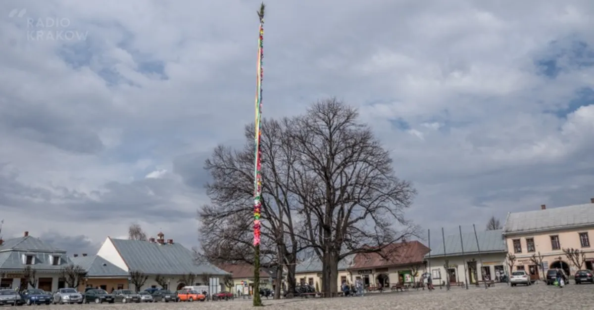 Wielkanocna palma na nowosądeckim rynku 