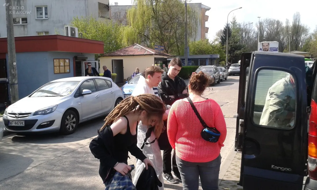 Pogromcy Bazgrołów oczyszczają Kraków ze szpecących napisów