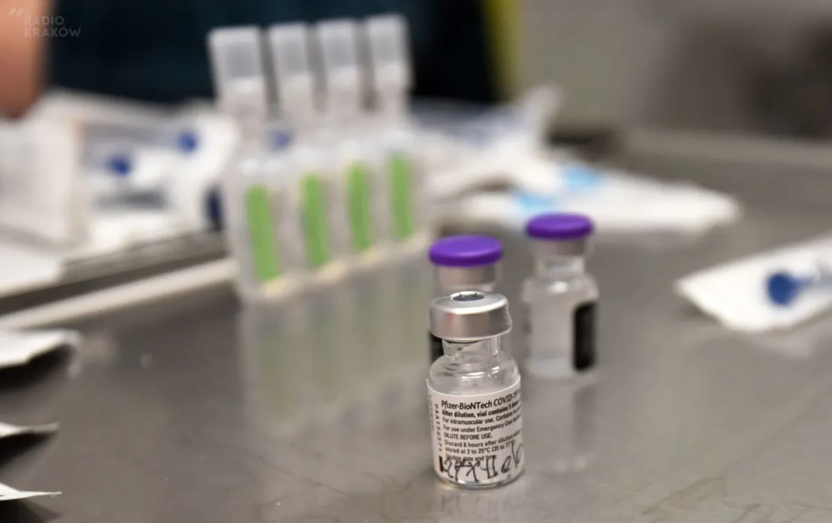 W Dzienniku Ustaw opublikowano nowelę rozporządzenia ws. ograniczeń epidemicznych