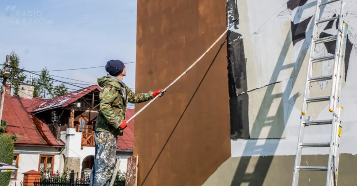 Sądecki artysta Mgr Mors tworzy kolejny mural 