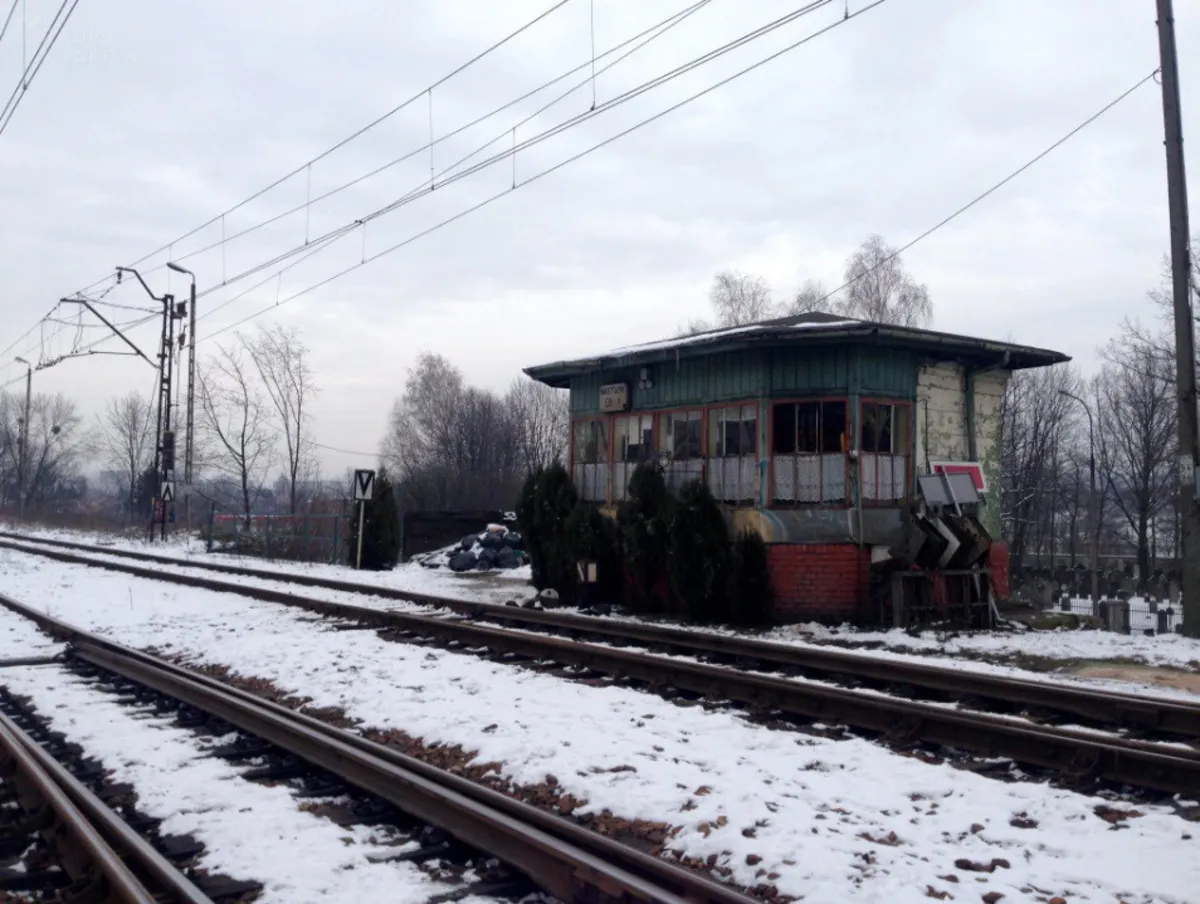 Chrzanów: jest miejsce na stuletnią nastawnię. Nie wszystkim się jednak ta lokalizacja podoba