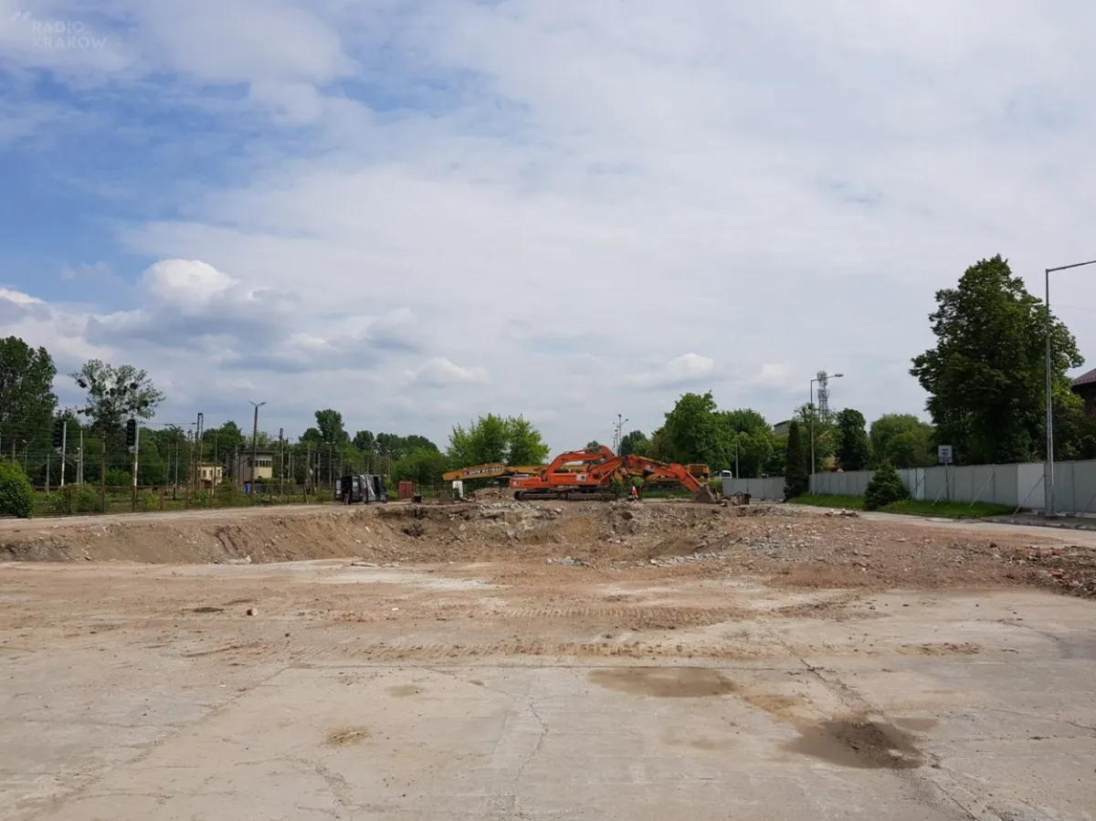 Hotel Glob zniknął z krajobrazu Oświęcimia - powstanie tam parking