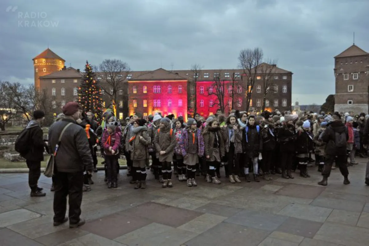 Betlejemskie Światełko Pokoju w Krakowie 13.12.15 Fot. Marek Lasyk