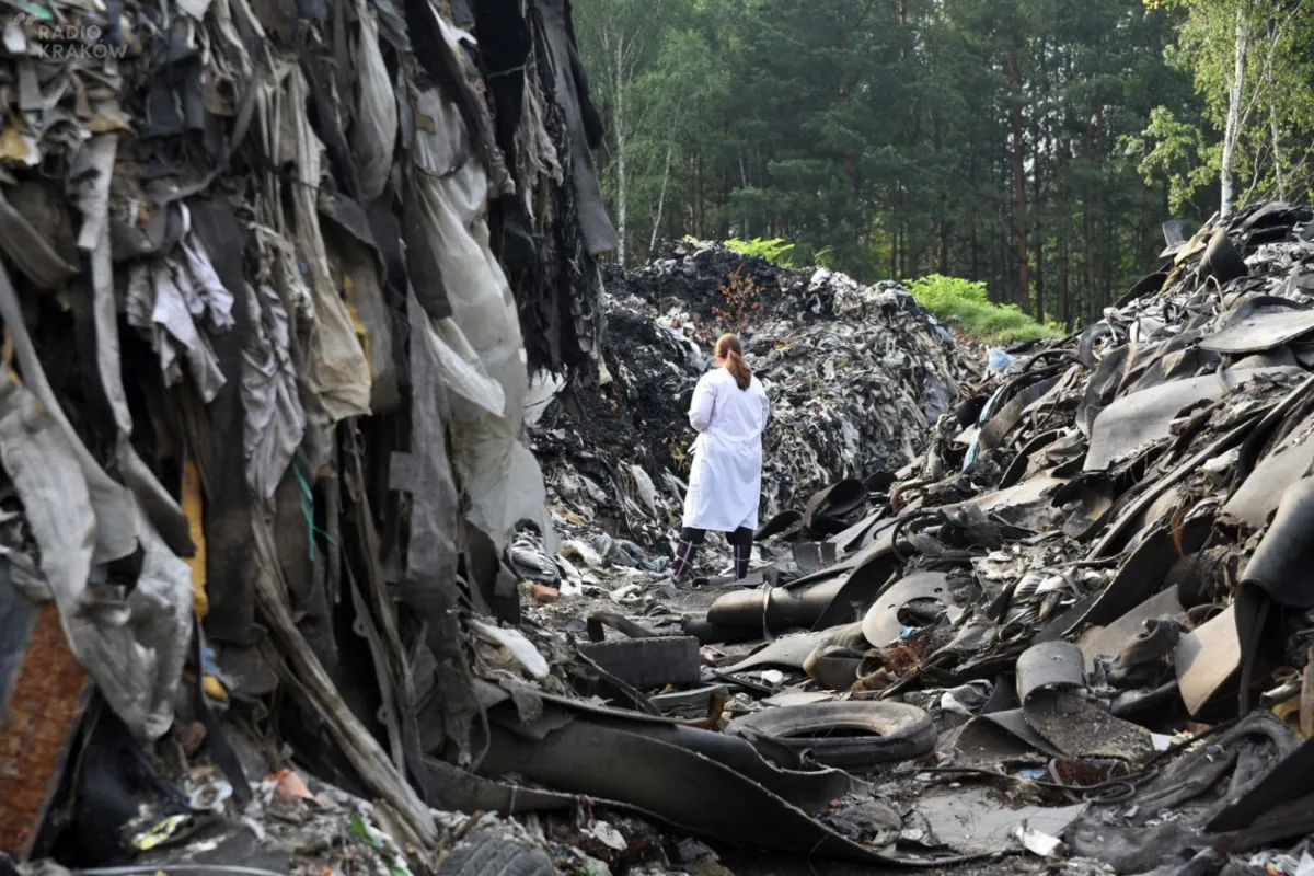 Znamy wyniki badań zleconych po pożarze składowiska opon w Trzebini