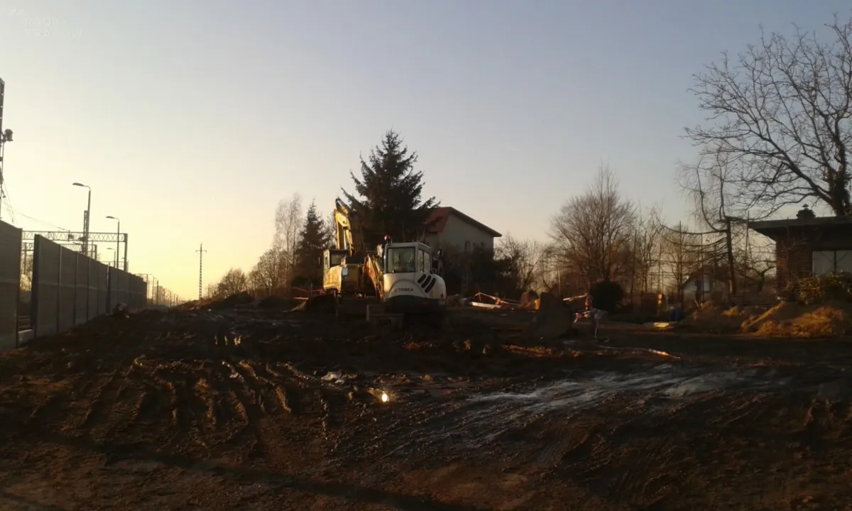 Tarnów: droga do domów mieszkańców ul. Zagrodowej stała się placem budowy