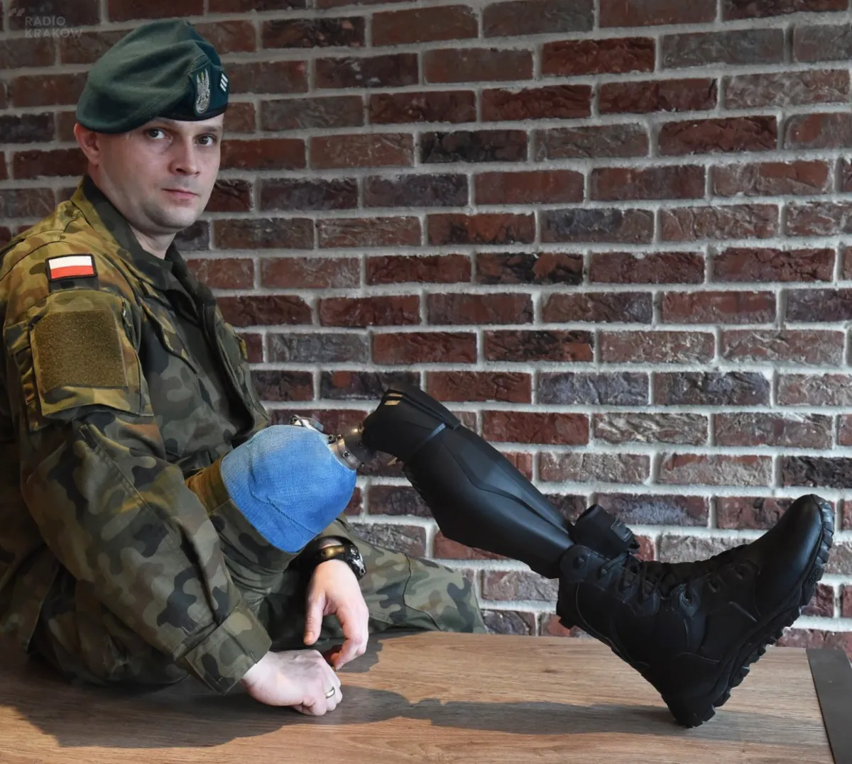 Nowoczesna proteza dla weterana, fot.  PAP/Jacek Bednarczyk