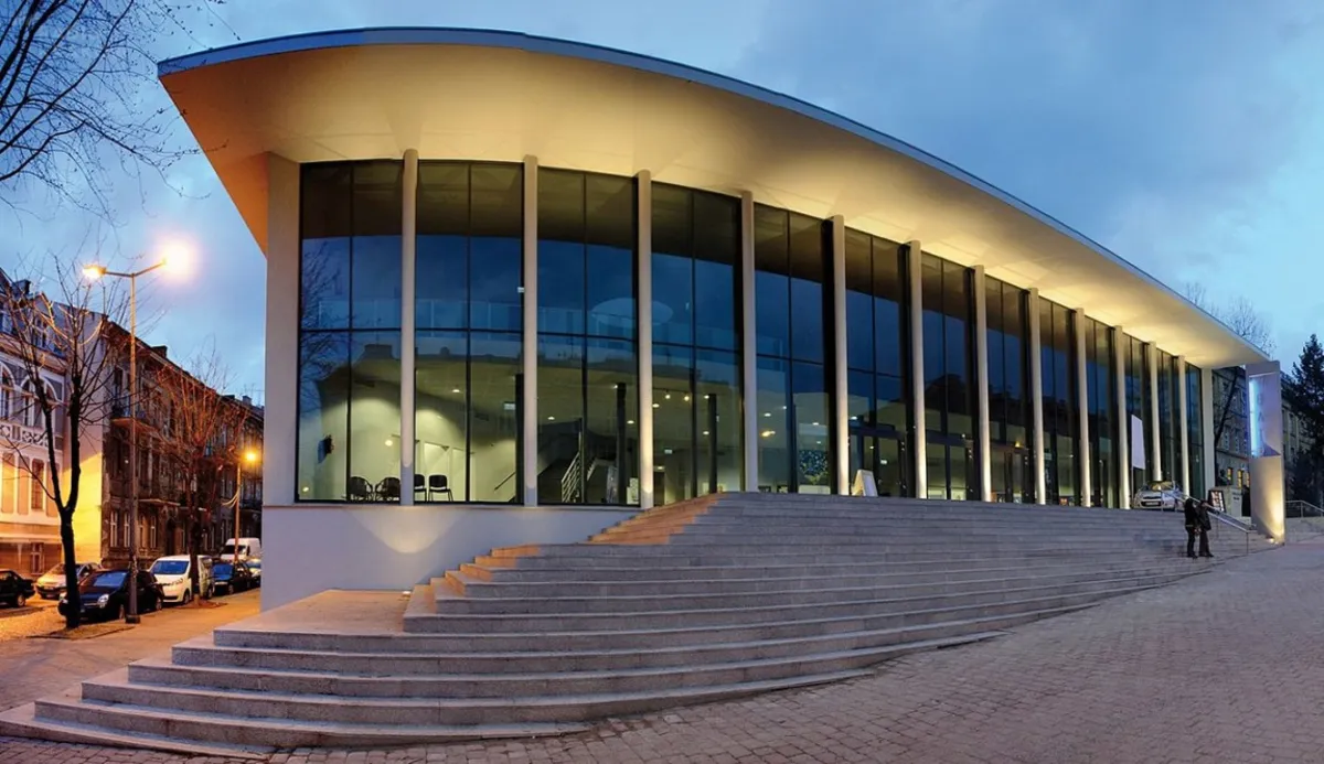 Kultura w Internecie - od Muzeum Narodowego po Wawel