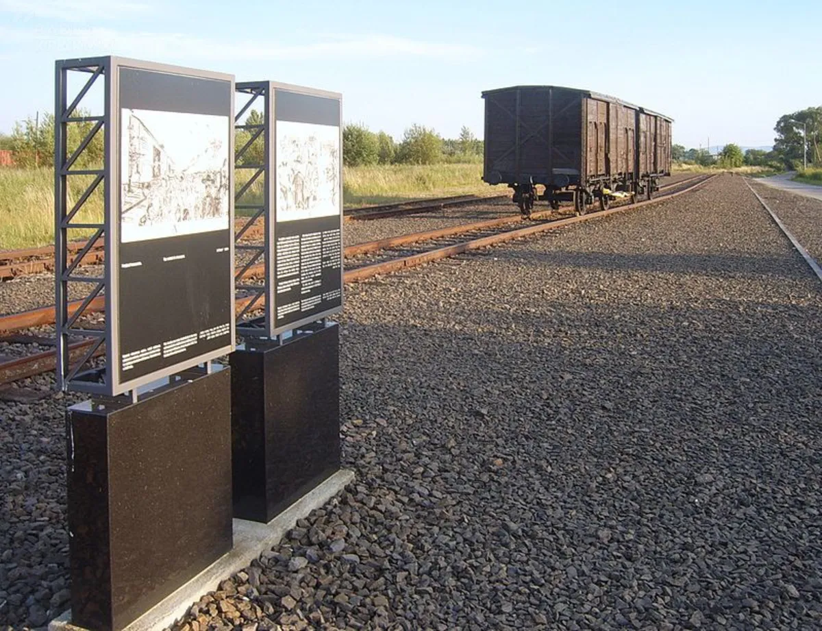 Francuski wagon trafił do zbiorów fundacji; mógł służyć do deportacji Żydów