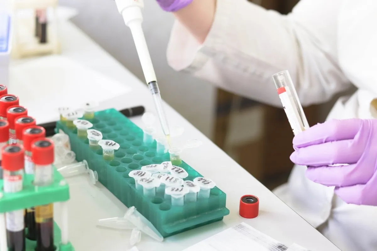 Szpital Uniwersytecki będzie w stanie wykonać około tysiąca testów na dobę