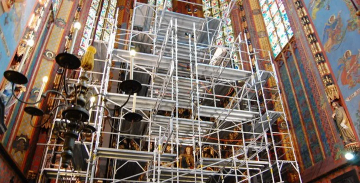 Ołtarz Mariacki po rentgenie do lekkiego liftingu