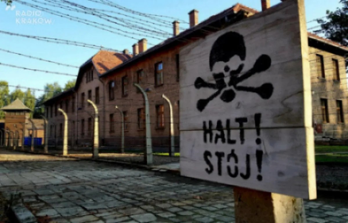 Rocznica wyzwolenia Auschwitz: stopień alarmowy BETA w Małopolsce, ALFA w kraju