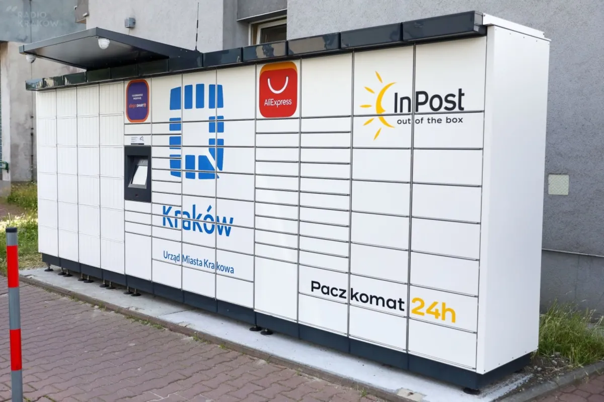 Kraków: Paczkomat do odbioru dokumentów ułatwi obsługę w urzędzie