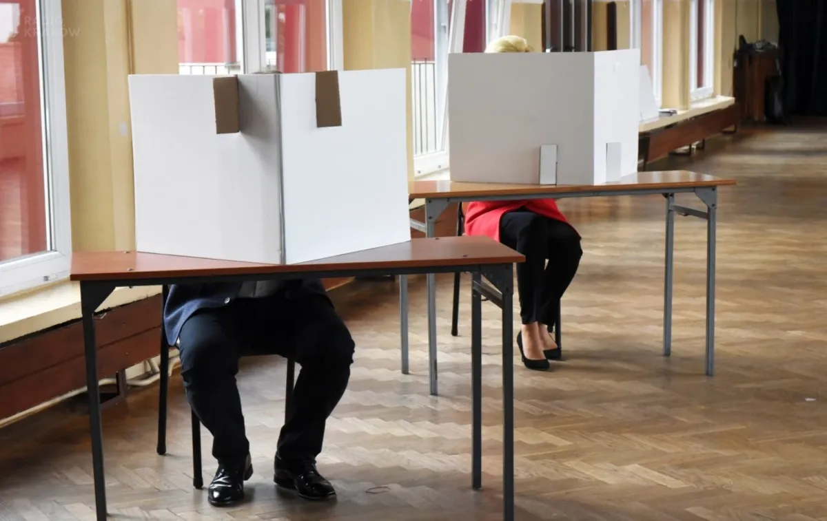Kraków: mogło dojść do naruszenia przepisów o tajności głosowania