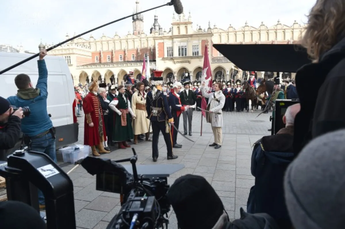 Filmowa inscenizacja przysięgi Tadeusza Kościuszki na krakowskim Rynku 25.03.17