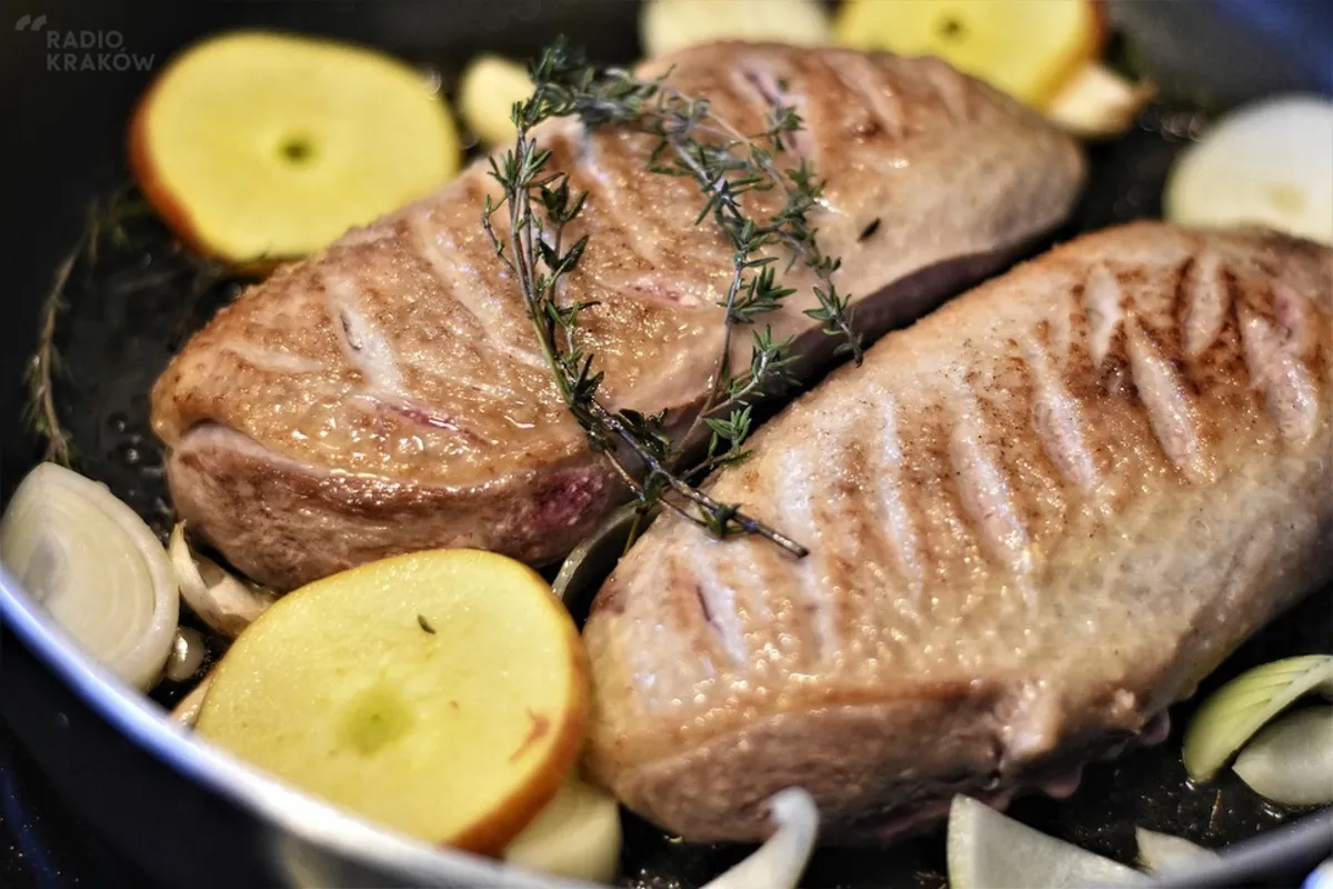 Mieszkańcy Kęt pomagają miejscowym restauratorom