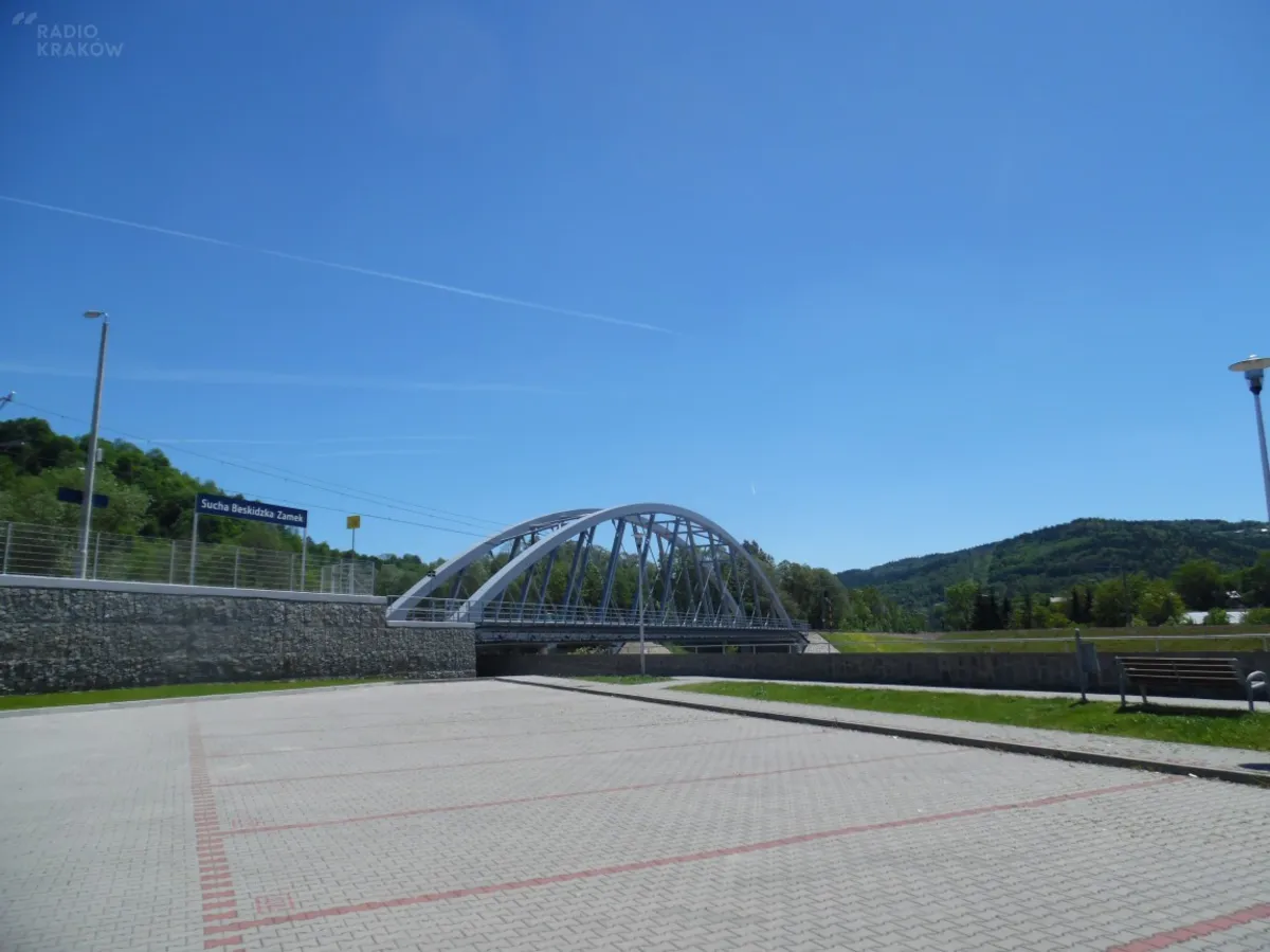 Łącznica w Suchej Beskidzkiej