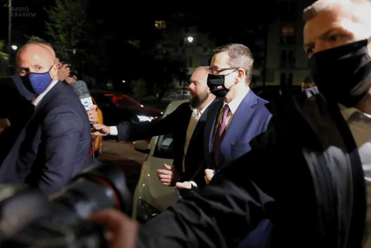 Kryzysowe rozmowy w krakowskiej siedzibie Prawa i Sprawiedliwości