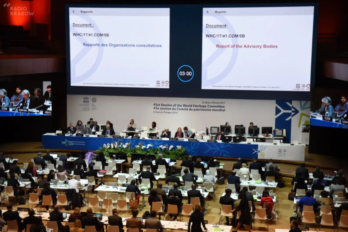 Migawki z 41 Sesji Komitetu Dziedzictwa Narodowego UNESCO