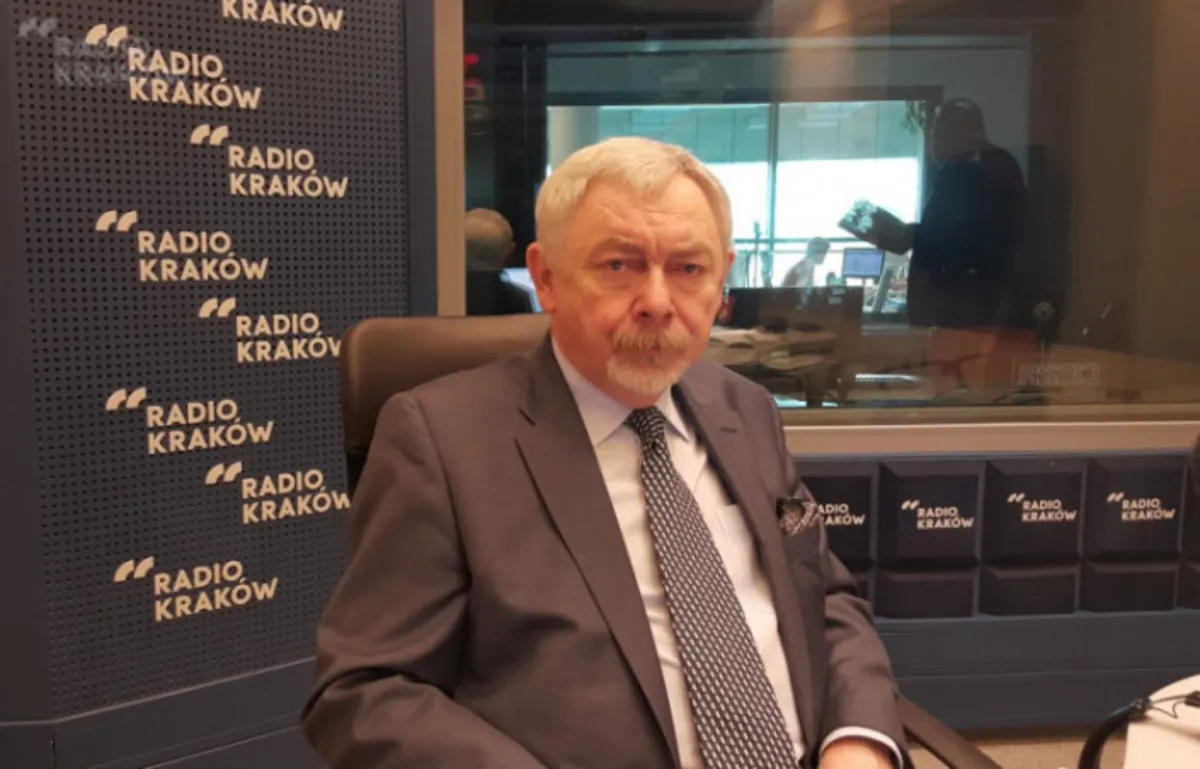Prezydent Krakowa Jacek Majchrowski pogratulował laureatowi Nike Radkowi Rakowi
