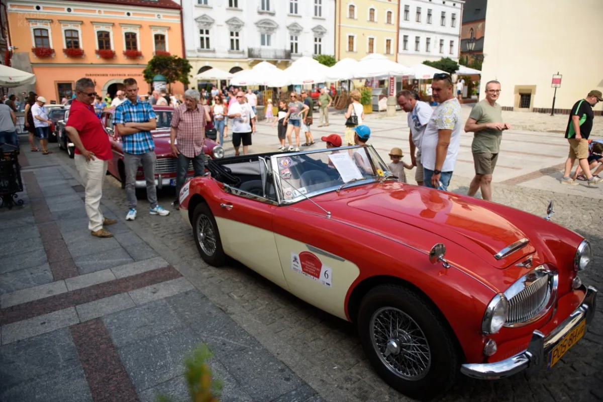 Tarnów - 6 runda Mistrzostw Polski Samochodów Zabytkowych
