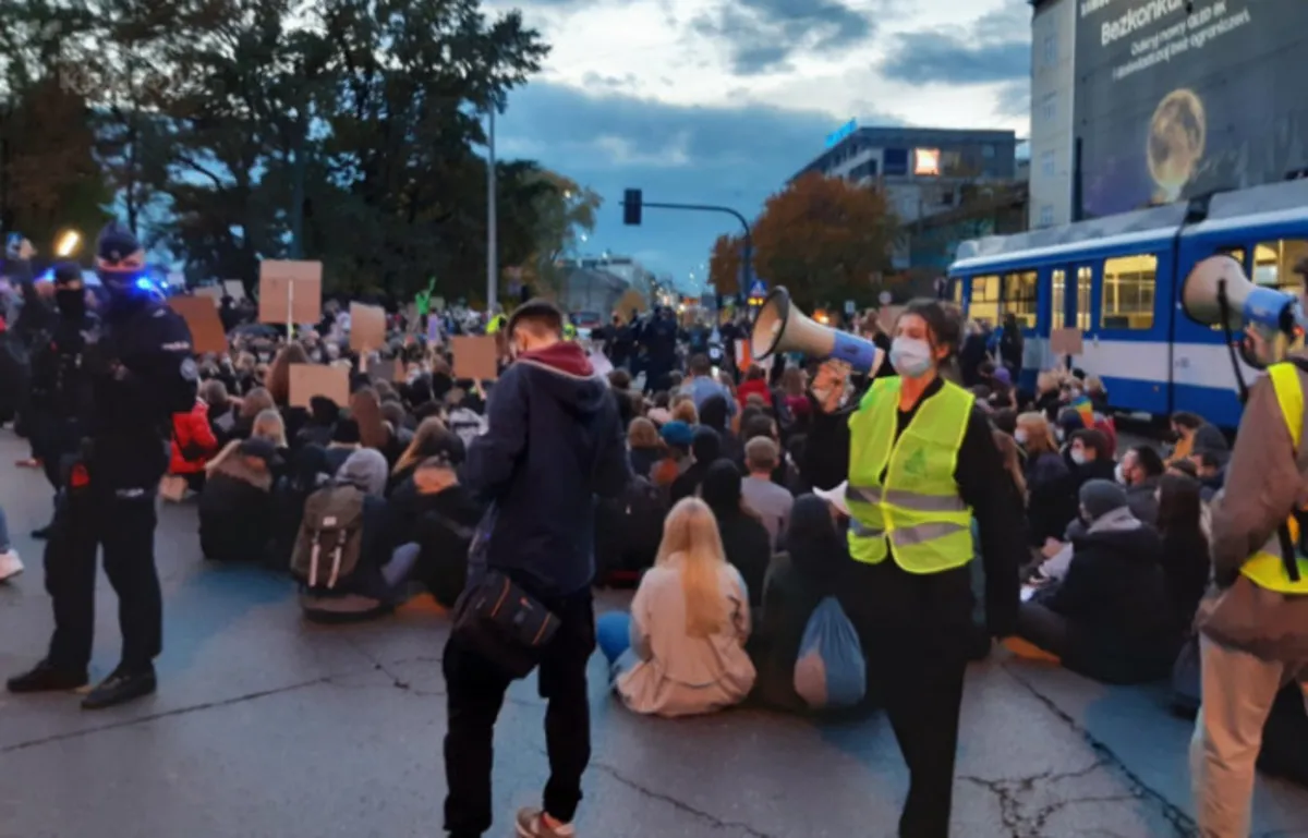 Policja podsumowała krakowski protest. Było spokojnie