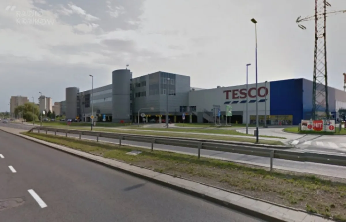 W miejscu Tesco przy ulicy Kapelanka powstaną mieszkania i biura