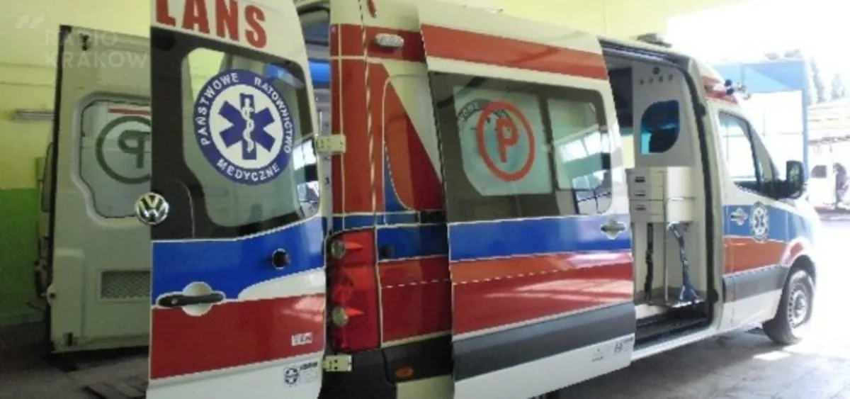 Zmarła kobieta, która na karetkę  czekała 2 godziny