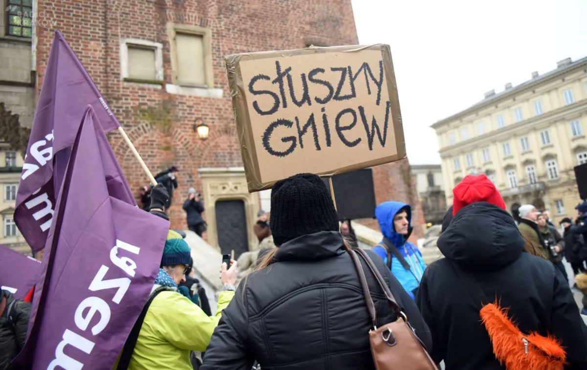 Demonstracja " Dość kompromisów!" na Rynku Głównym