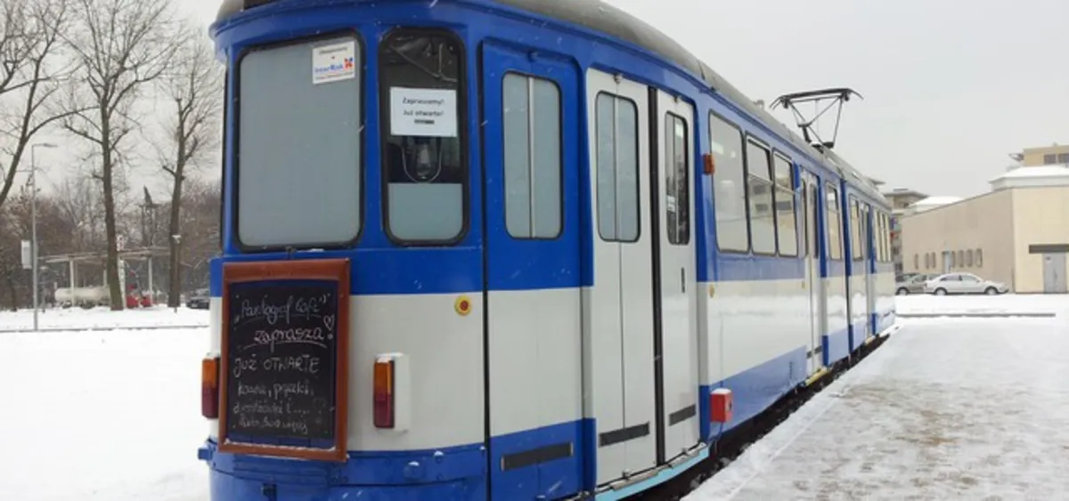 Kraków: Zabytkowy tramwaj w nowej, niecodziennej roli