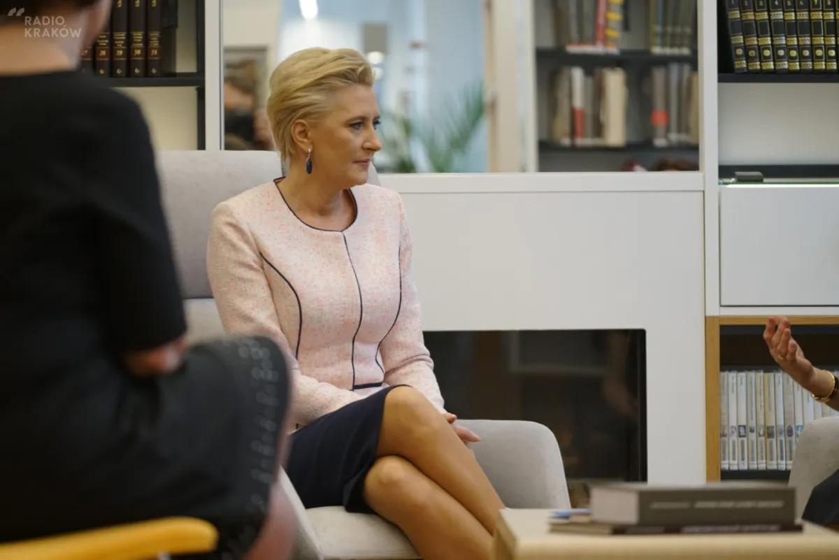 Pierwsza Dama na otwarciu biblioteki w Starym Sączu