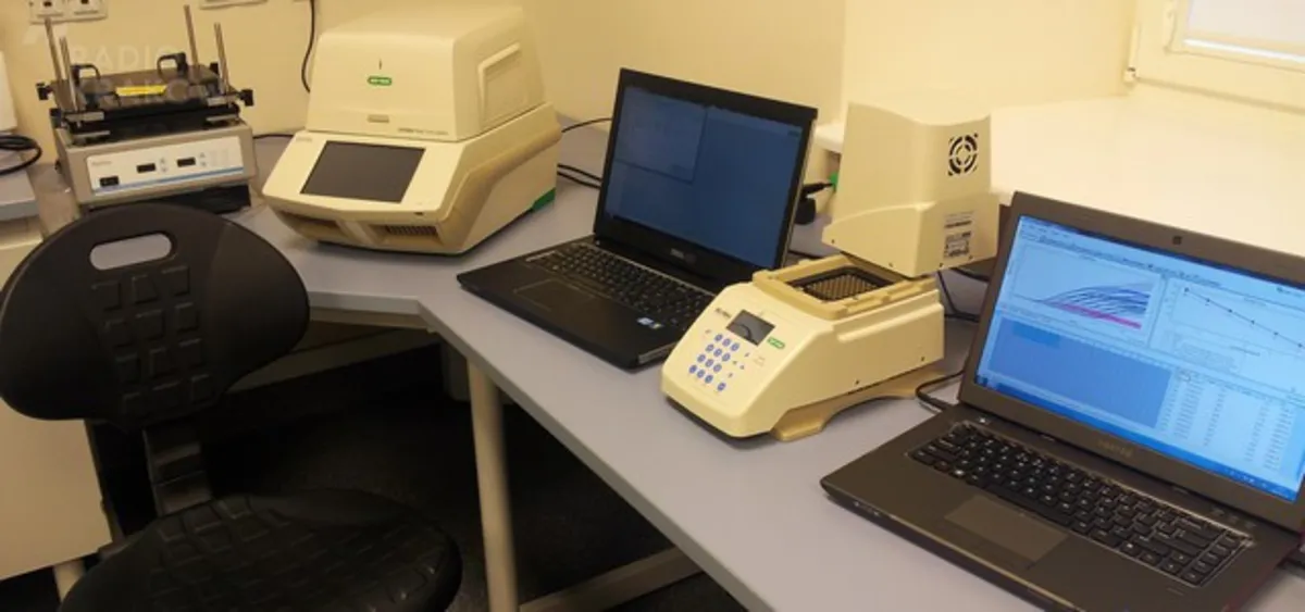Nowoczesne laboratorium genetyczne OMICRON
