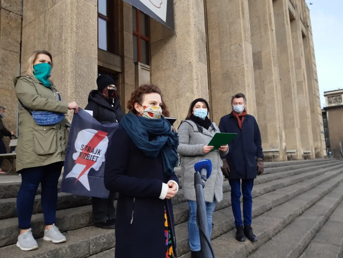 Lewica ponownie zbiera podpisy pod projektem uchwały liberalizującym aborcję