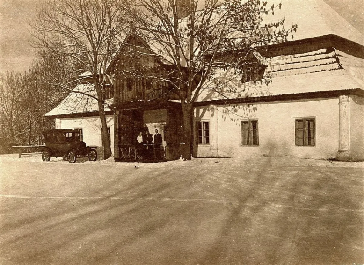 Muzeum Tatrzańskie chce odkupić od dawnych właścicieli dwór Tetmajerów w Łopusznej 