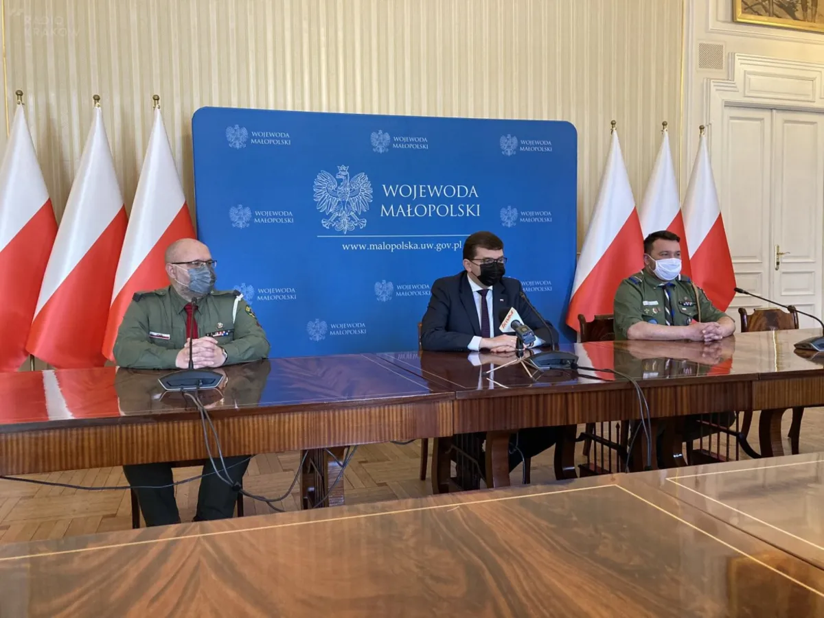 Dyplomy i listy gratulacyjne dla harcerzy w Dniu Myśli Braterskiej