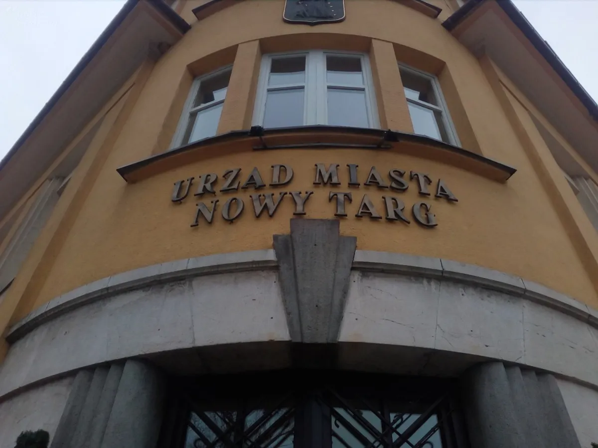 Władze Nowego Targu zlikwidowały jedyną w mieście ogrzewalnię dla bezdomnych