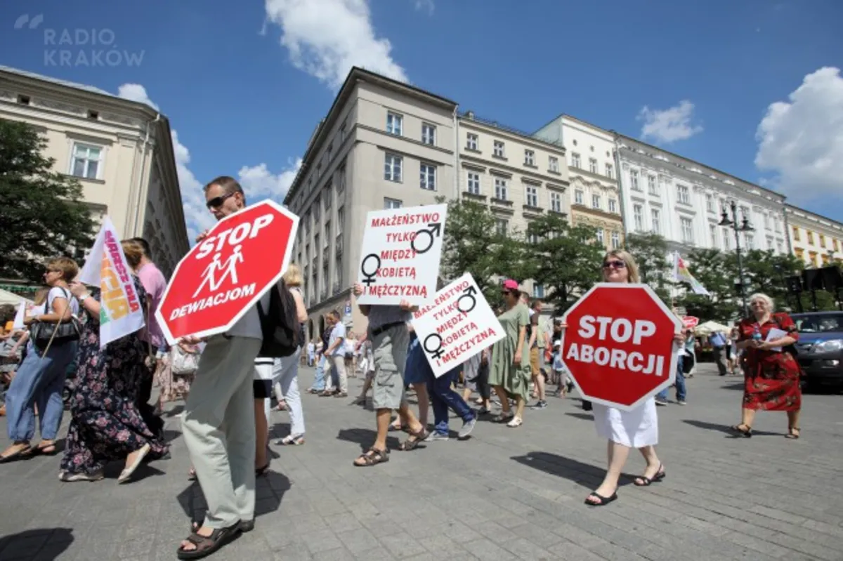 Marsz dla Życia i Rodziny na ulicach Krakowa